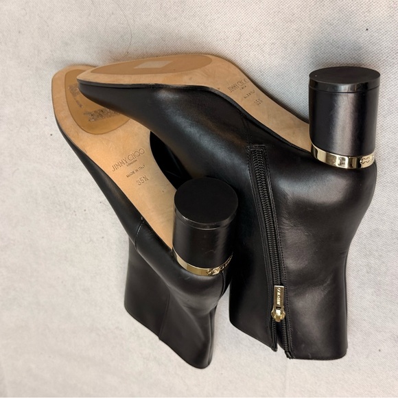 Jimmy Choo Black Leather Ankle Boot SZ 35.5 Never Worn Block Heel - Picture 4 of 4